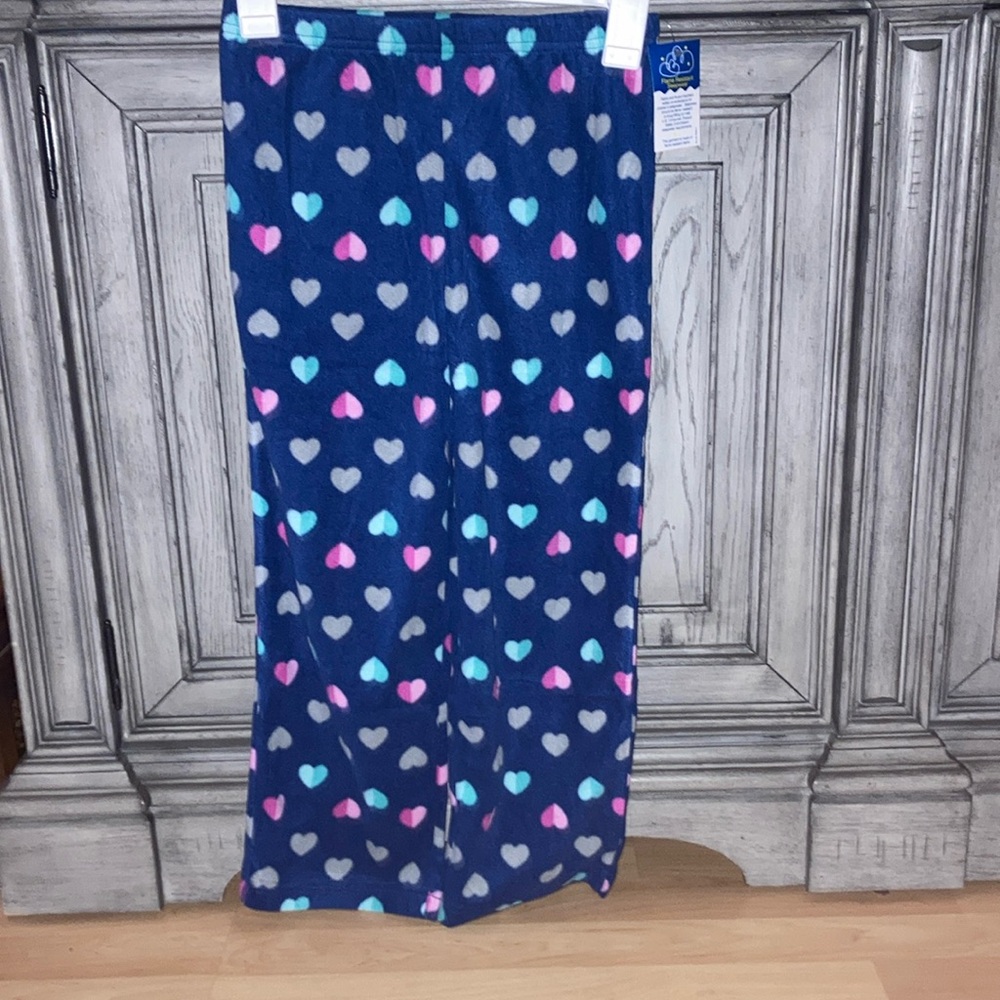 BRAND NEW GIRLS PAJAMA PANTS ONLY SIZE 7/8! NWT! SMOKE FREE HOME!